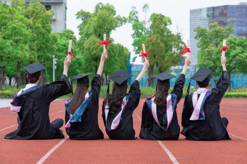 深圳发布推进教育高质量发展意见 将新增公办学位27万个