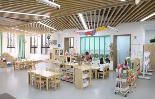 深圳龙华区两所新建公办幼儿园正式开园