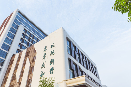 龙华区6所学校拟参加深圳市优质民办中小学校评选